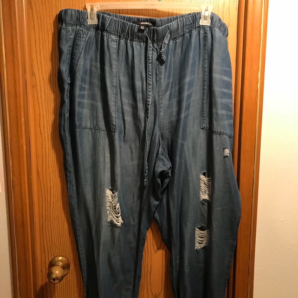 Denim Distressed Capri Joggers